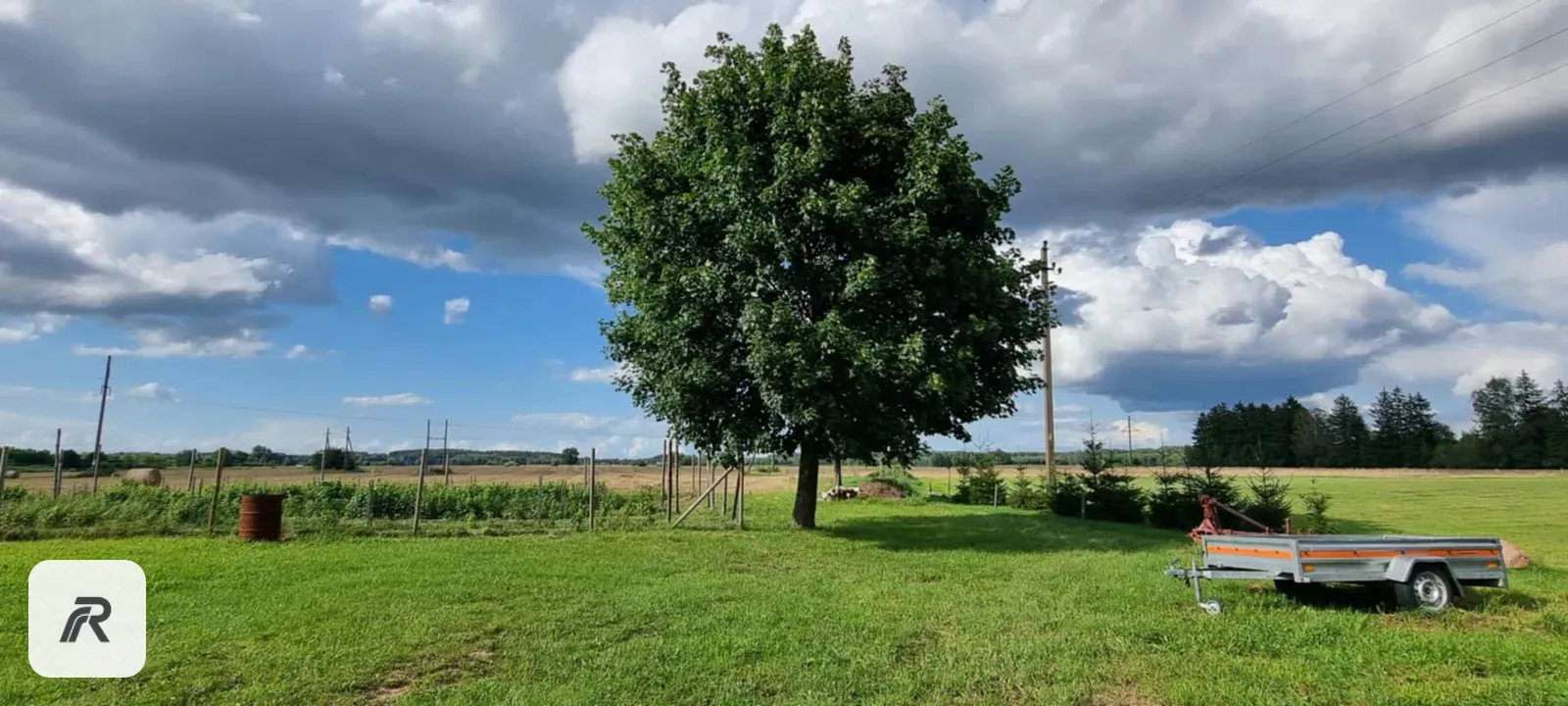 Savanorių k, Merkinės kel.,  12